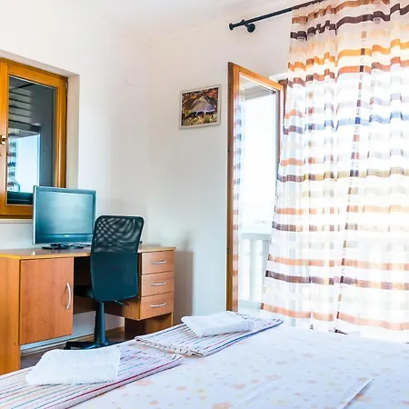 Apartmani Fides Lumbarda Exterior photo